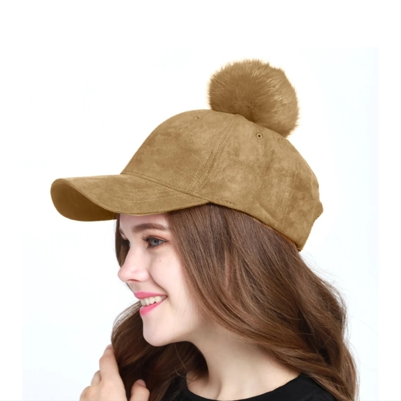 NEW Women's faux suede leather tan baseball cap with real rabbit fur pompom - Picture 4 of 4
